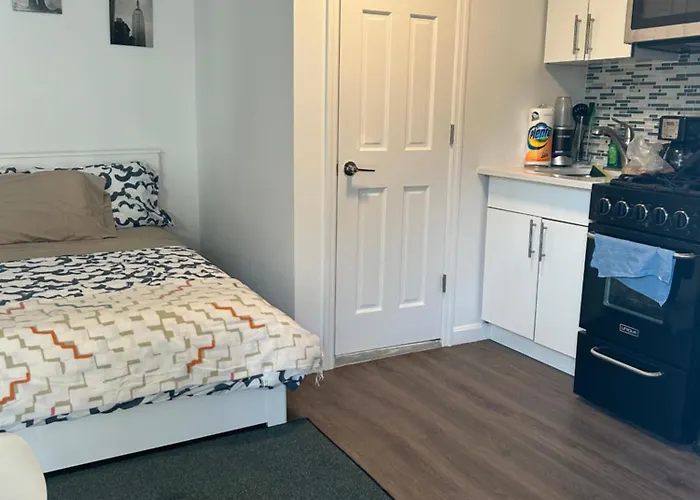 Cozy Apt 30Mins From Times Square!!!